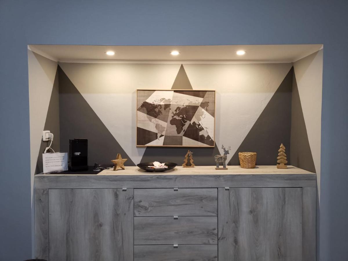 Re Carlo Rooms Катания Екстериор снимка